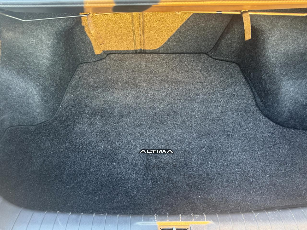 Nissan Altima 2.5 SR 2016