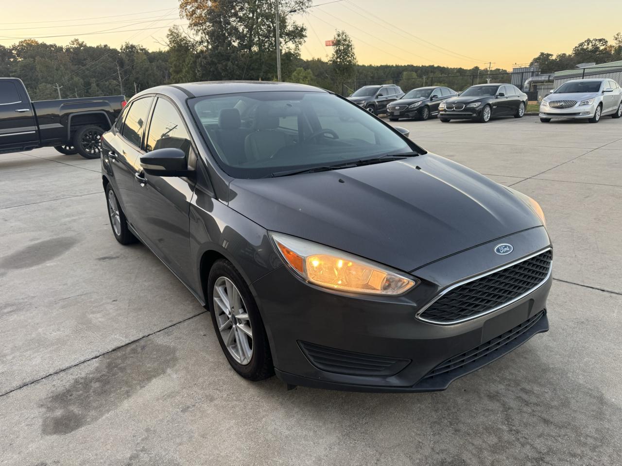 Ford Focus SE Sedan 2015