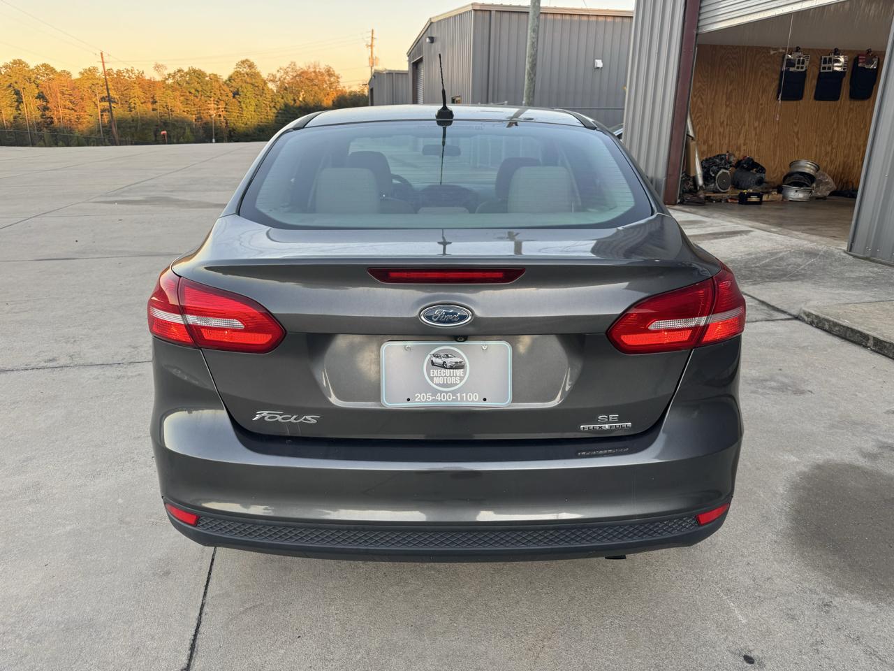 Ford Focus SE Sedan 2015