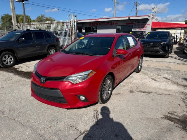 2014 Toyota Corolla LE Plus's photo