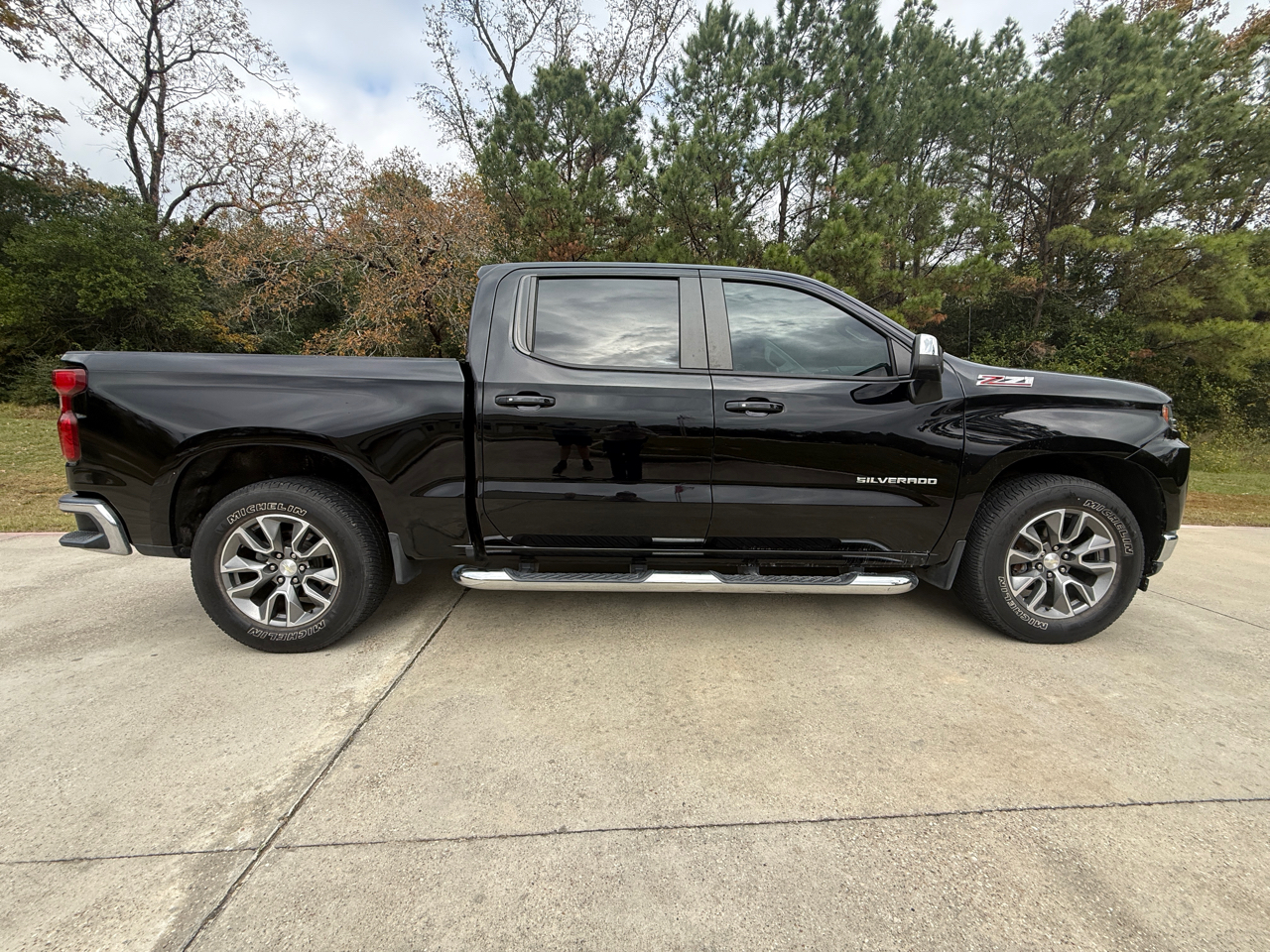 Chevrolet Silverado 1500 1LT Crew Cab 4WD 2019