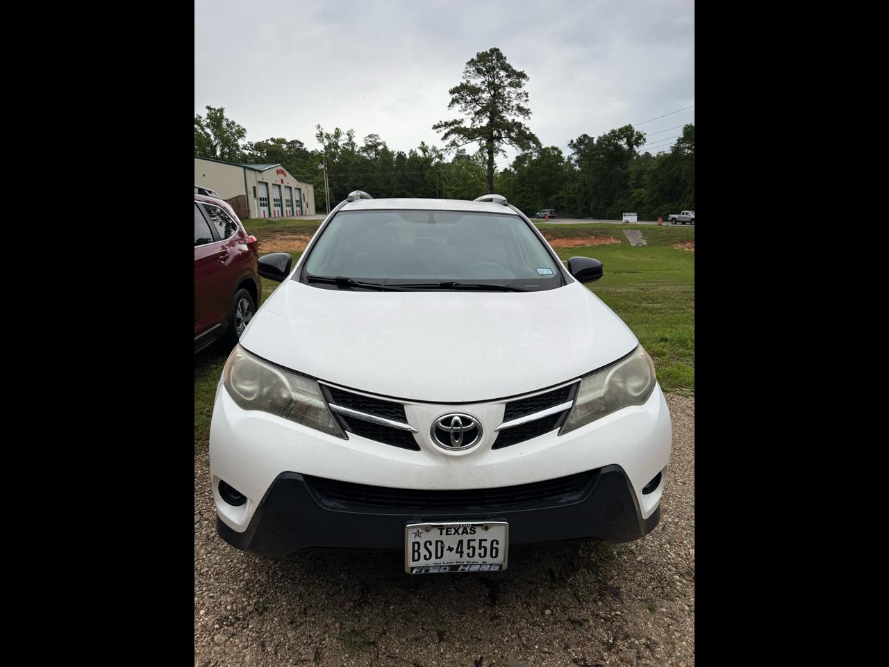 Toyota RAV4 LE FWD 2013