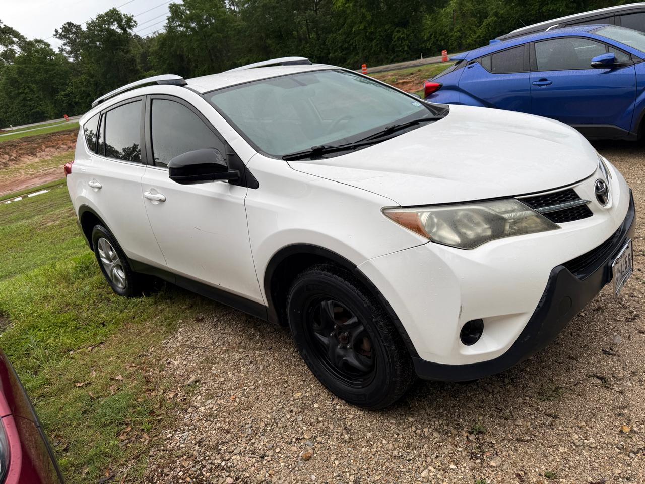 Toyota RAV4 LE FWD 2013