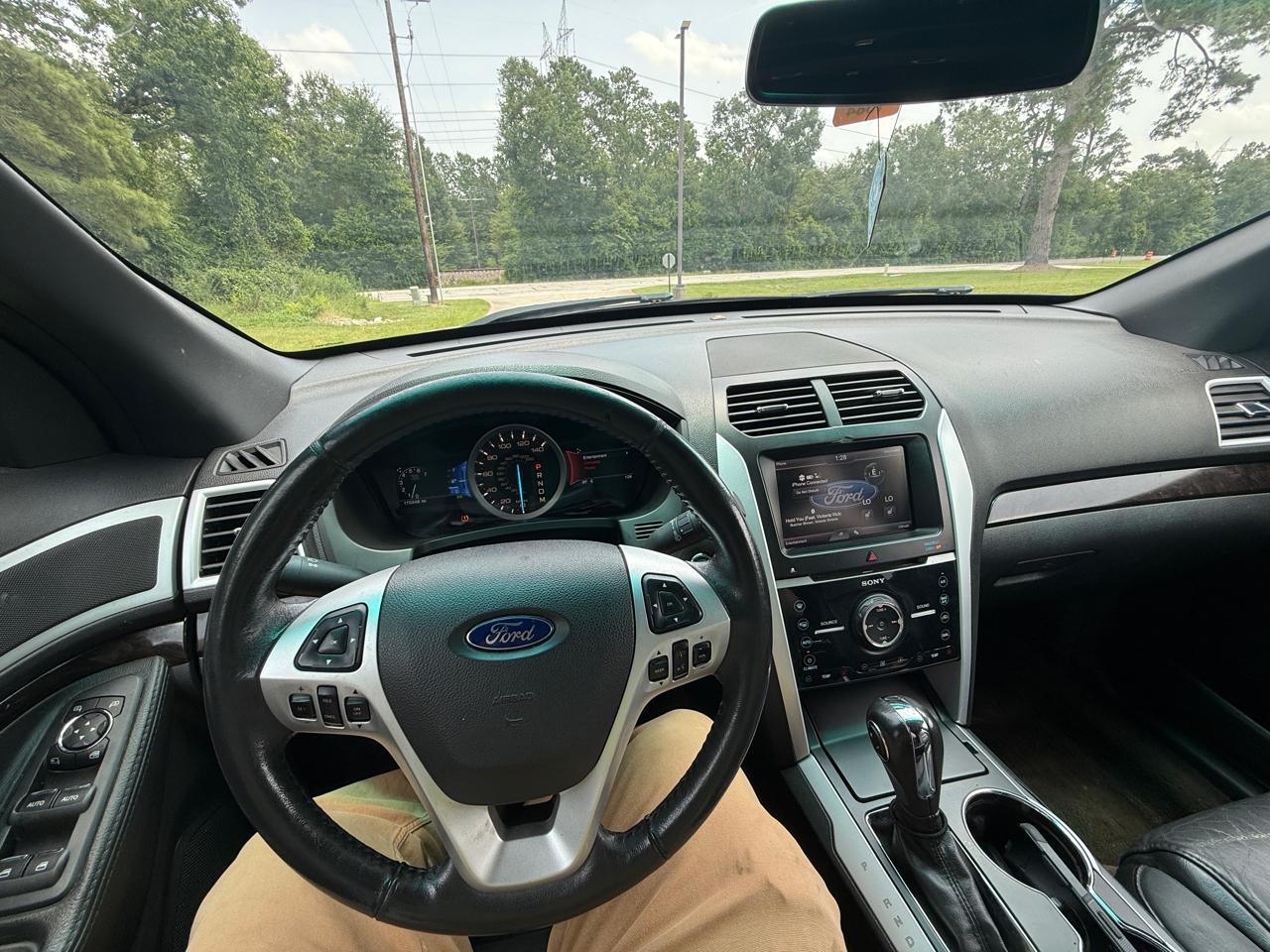 Ford Explorer Limited 4WD 2015