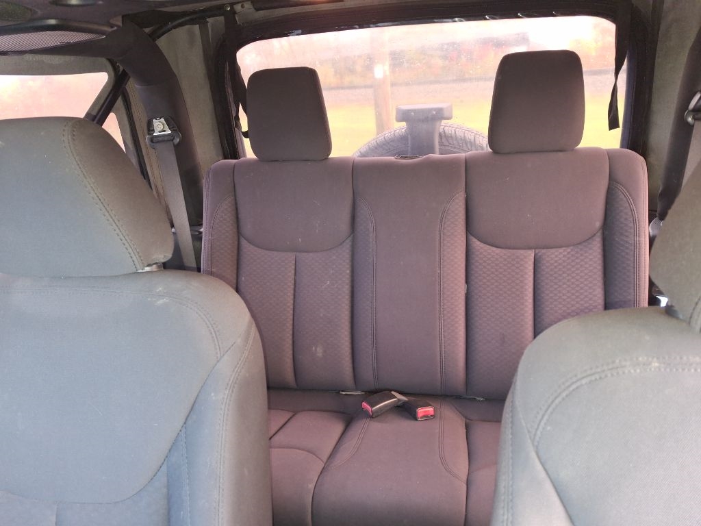 Jeep Wrangler Sport 4WD 2016