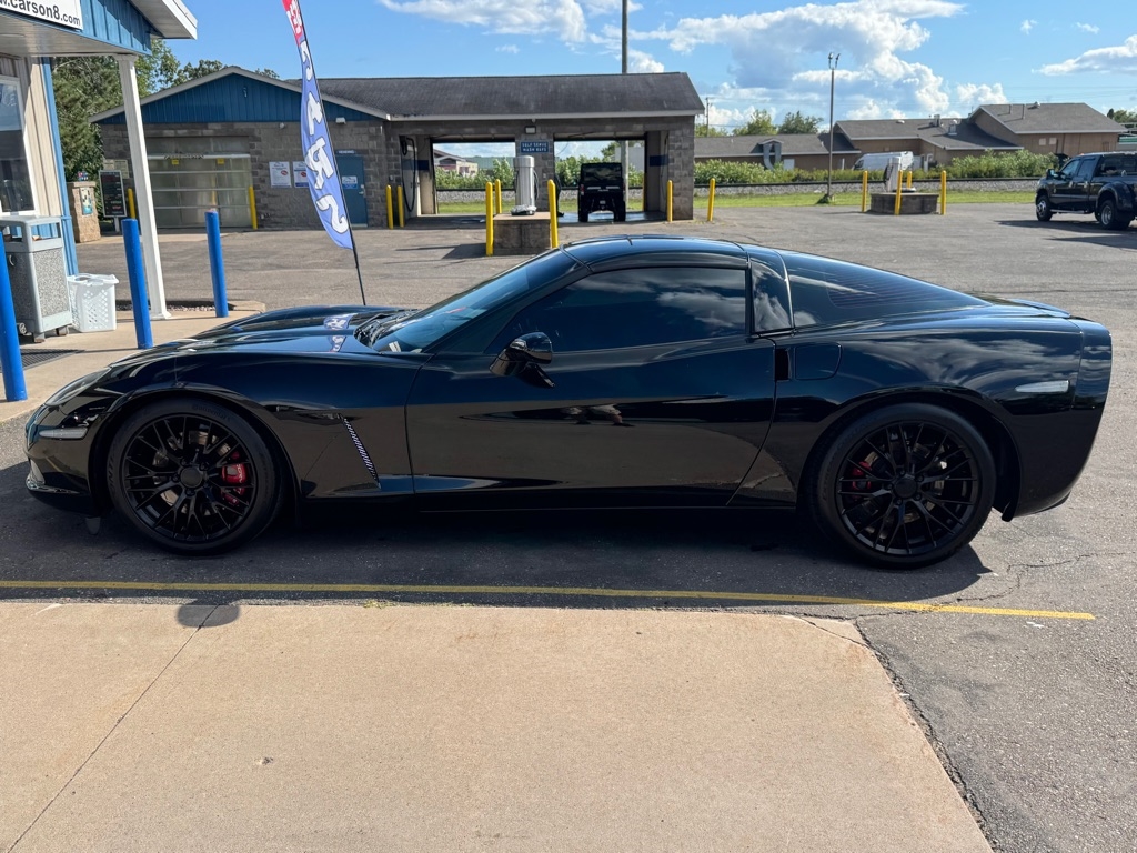Chevrolet Corvette Coupe 2005