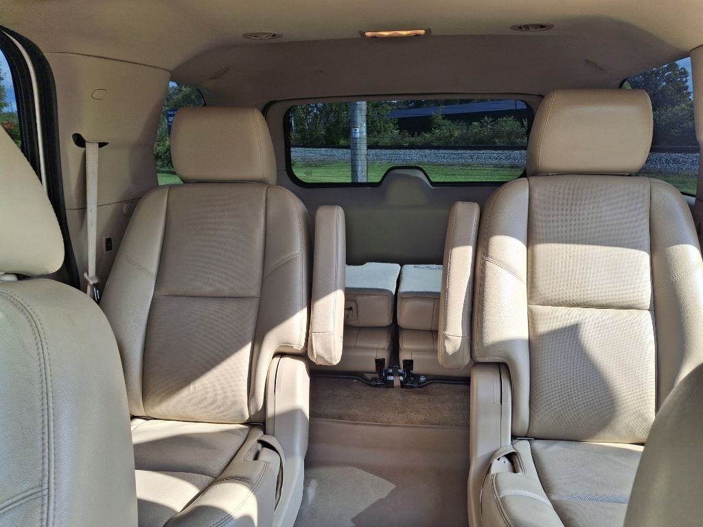 Chevrolet Tahoe LTZ 4WD 2013