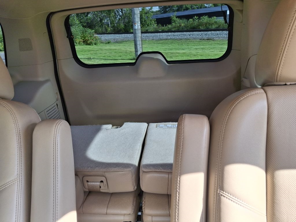 Chevrolet Tahoe LTZ 4WD 2013