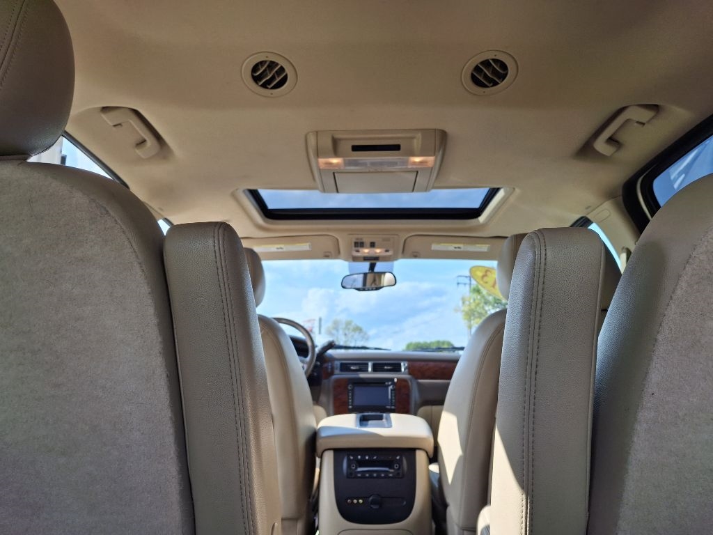 Chevrolet Tahoe LTZ 4WD 2013