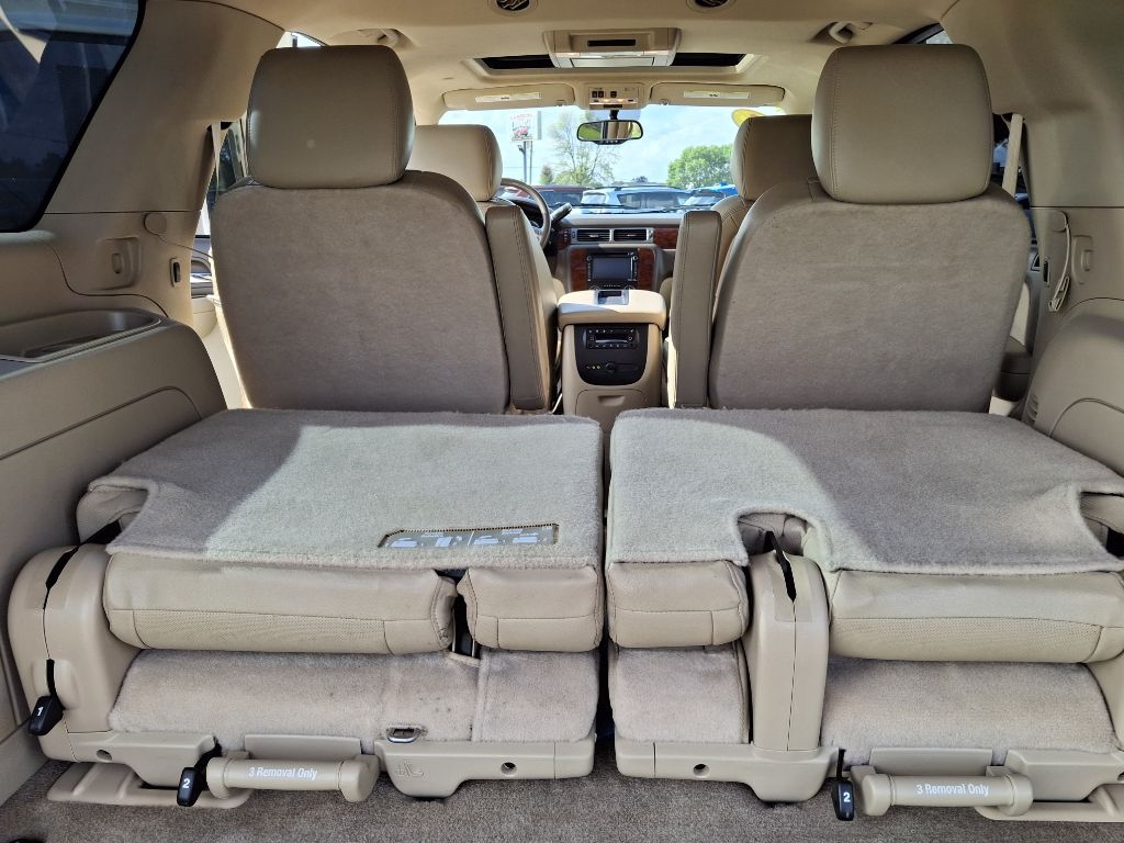 Chevrolet Tahoe LTZ 4WD 2013