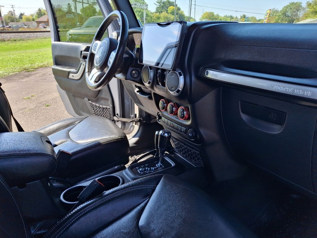 Jeep Wrangler Unlimited Rubicon 4WD 2016