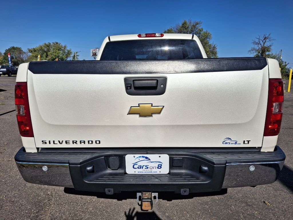 2013 Chevrolet Silverado 1500 LT photo 3
