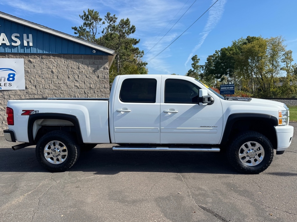Chevrolet Silverado 2500HD LT Crew Cab 4WD 2013