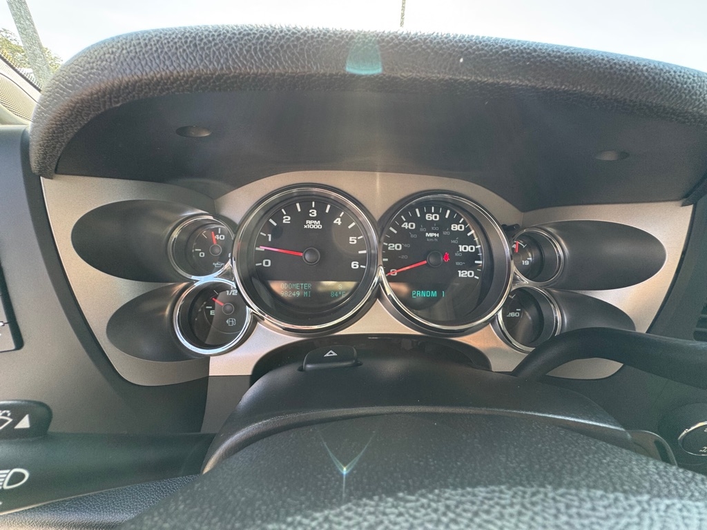 Chevrolet Silverado 2500HD LT Crew Cab 4WD 2013