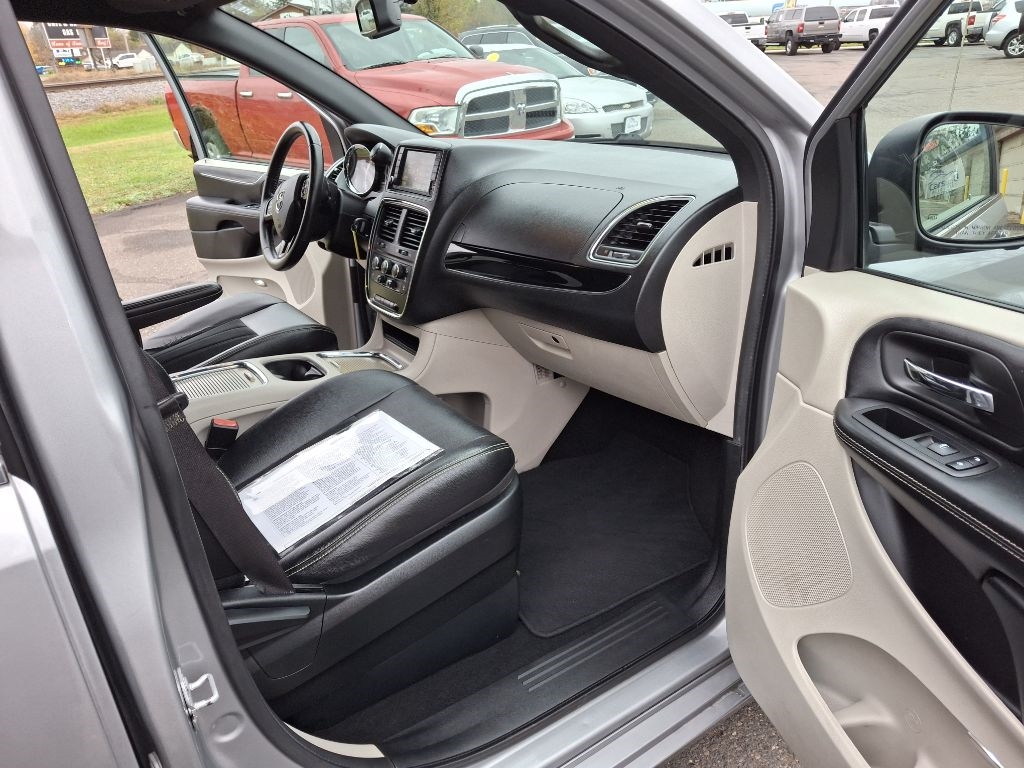 Dodge Grand Caravan SXT 2018