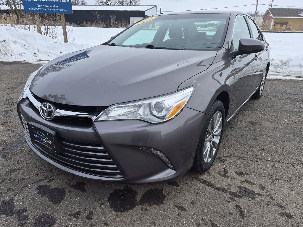 2016 Toyota Camry XLE