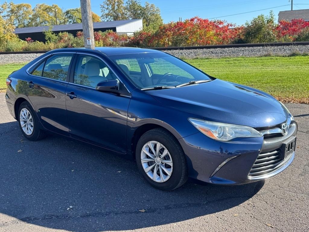 Toyota Camry LE 2015