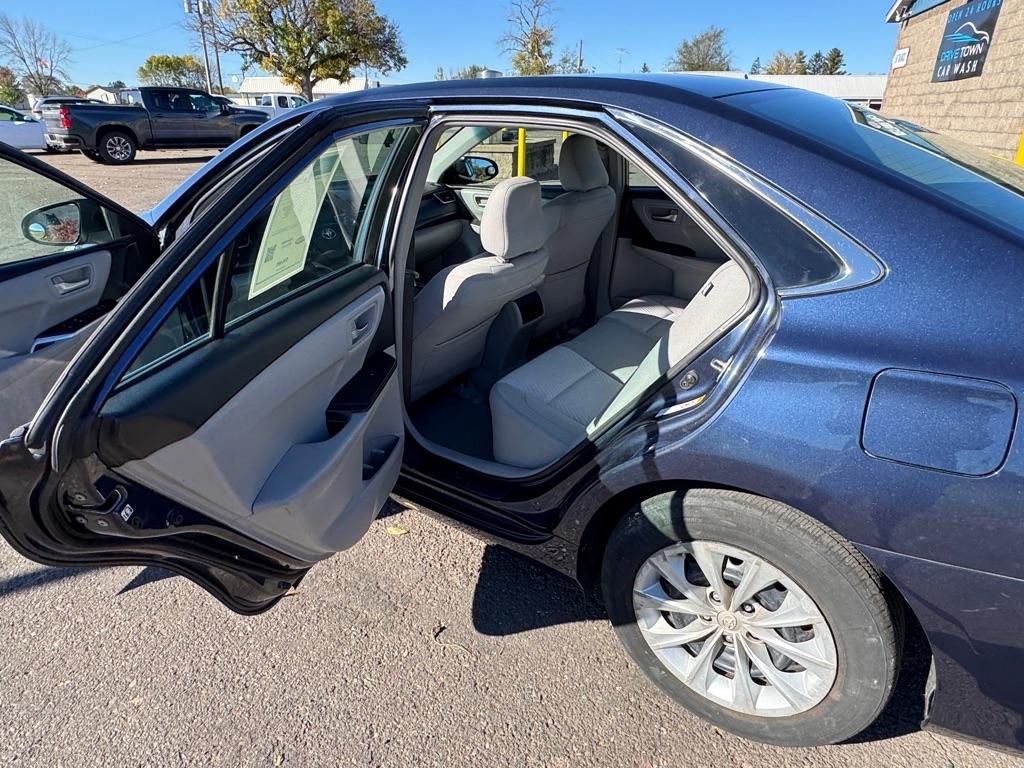 Toyota Camry LE 2015