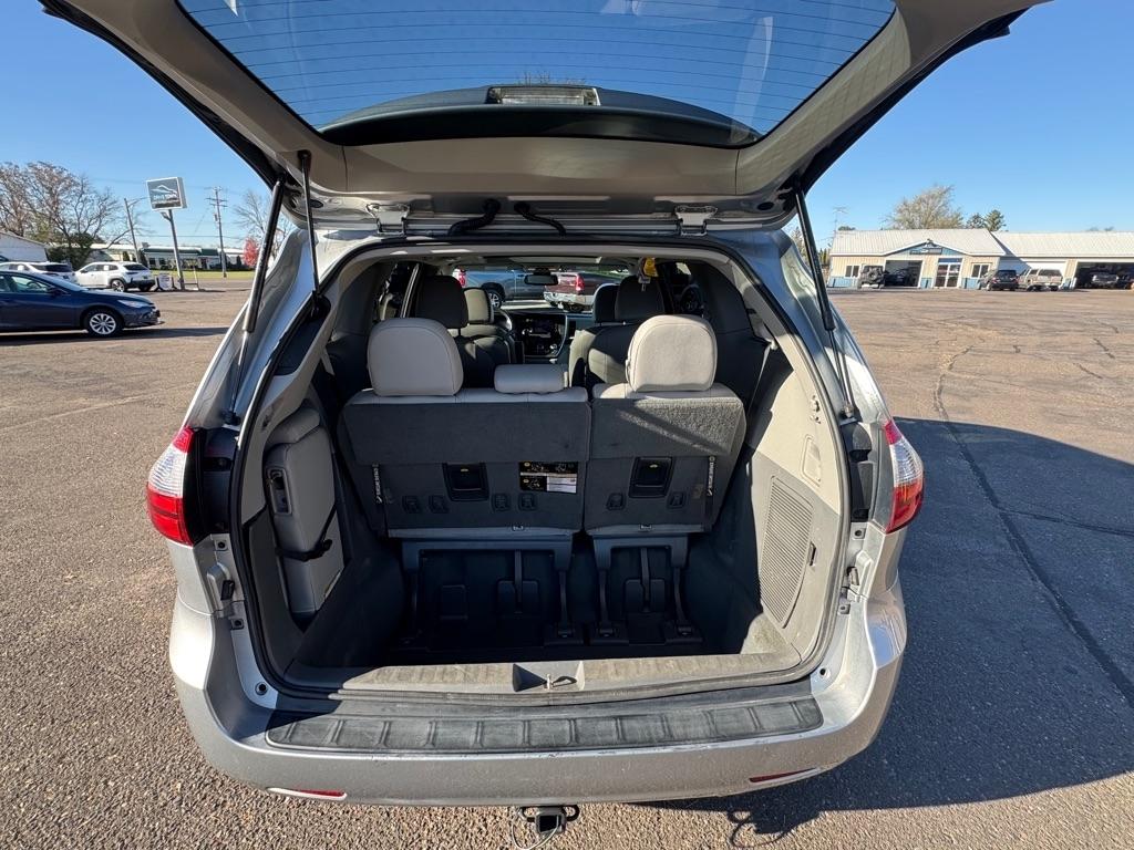 Toyota Sienna Limited Premium 7-Passenger 2020