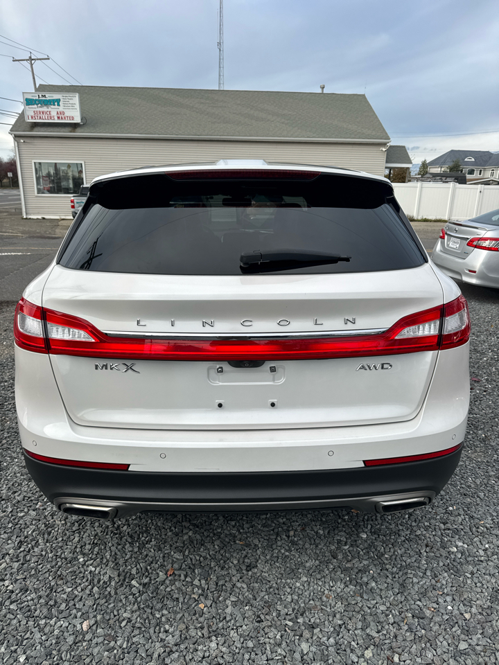 2018 Lincoln MKX Reserve Base photo 3