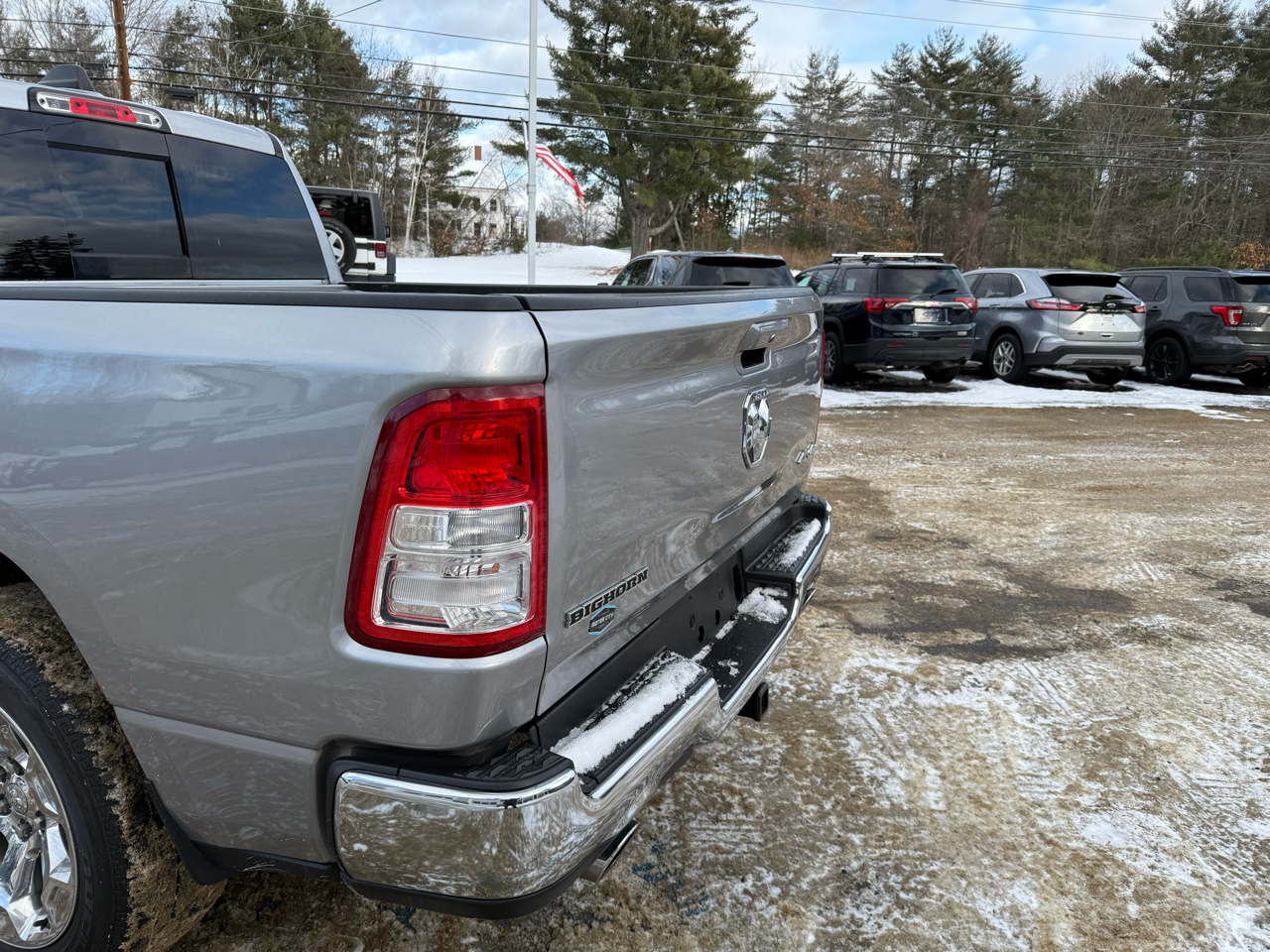 RAM 1500 Big Horn Crew Cab SWB 4WD 2022