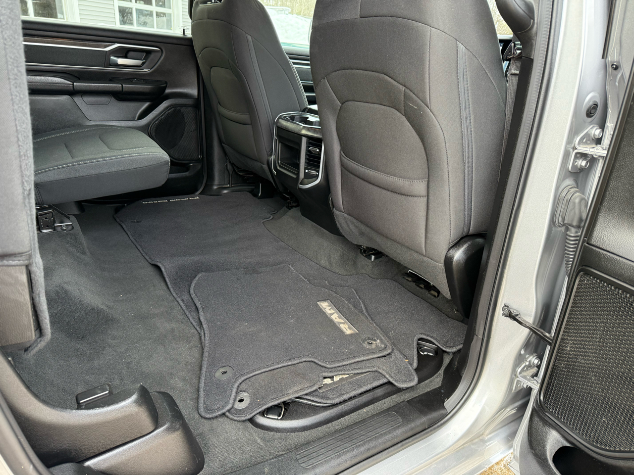 RAM 1500 Big Horn Crew Cab SWB 4WD 2022