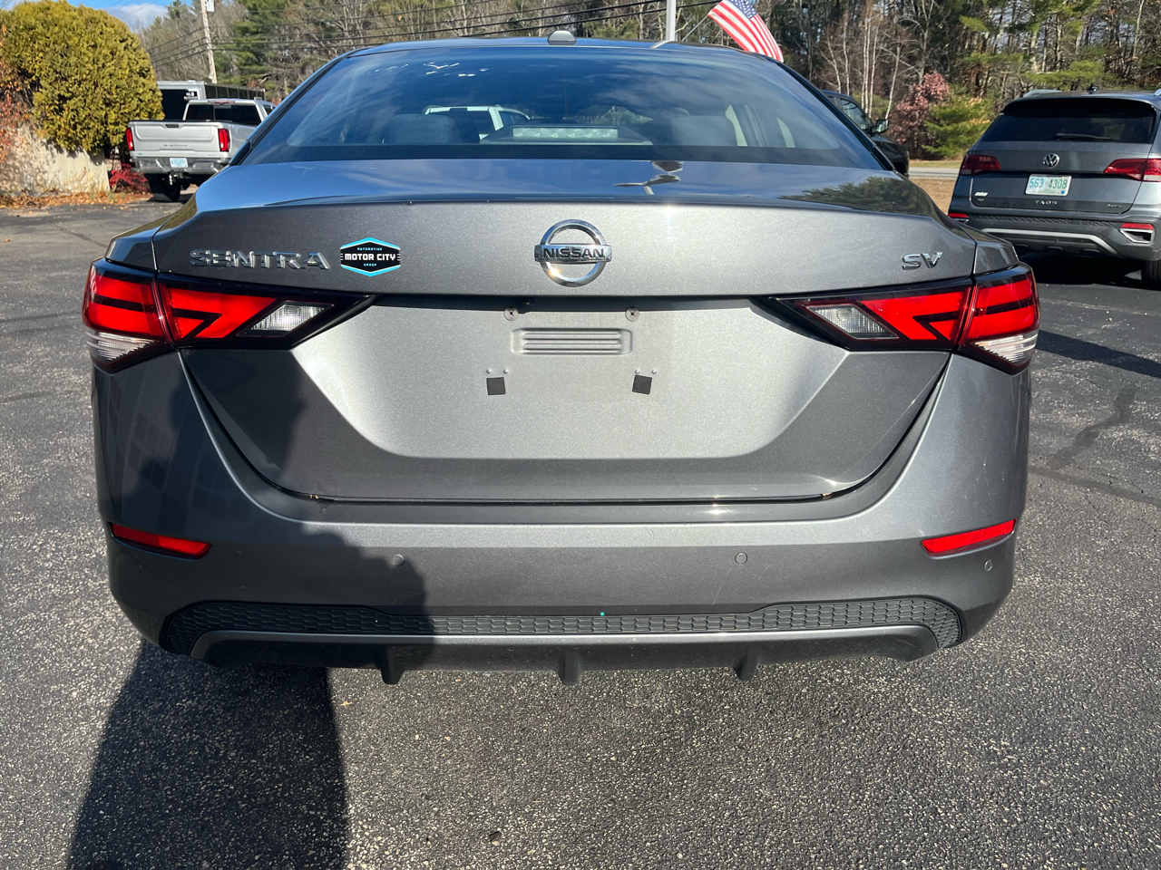 2023 Nissan Sentra SV photo 4