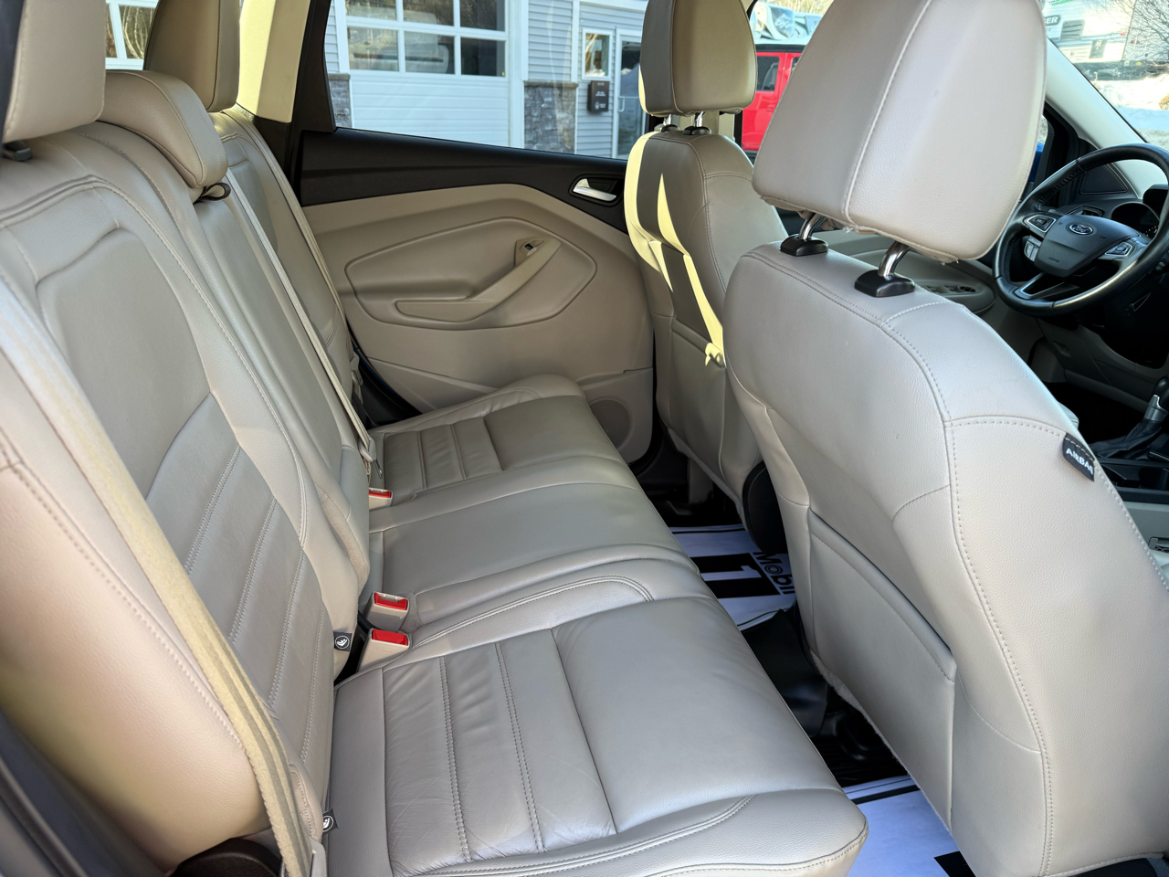 Ford Escape Titanium 4WD 2017