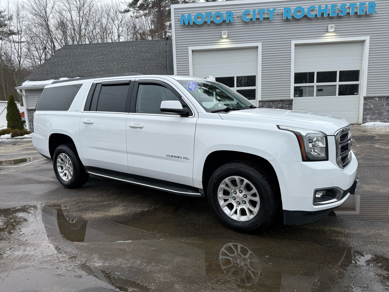 2017 GMC Yukon SLE's photo
