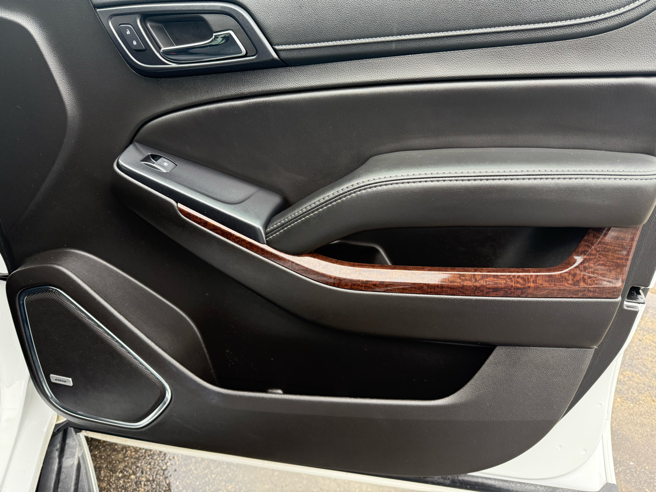 GMC Yukon XL SLE 4WD 2017