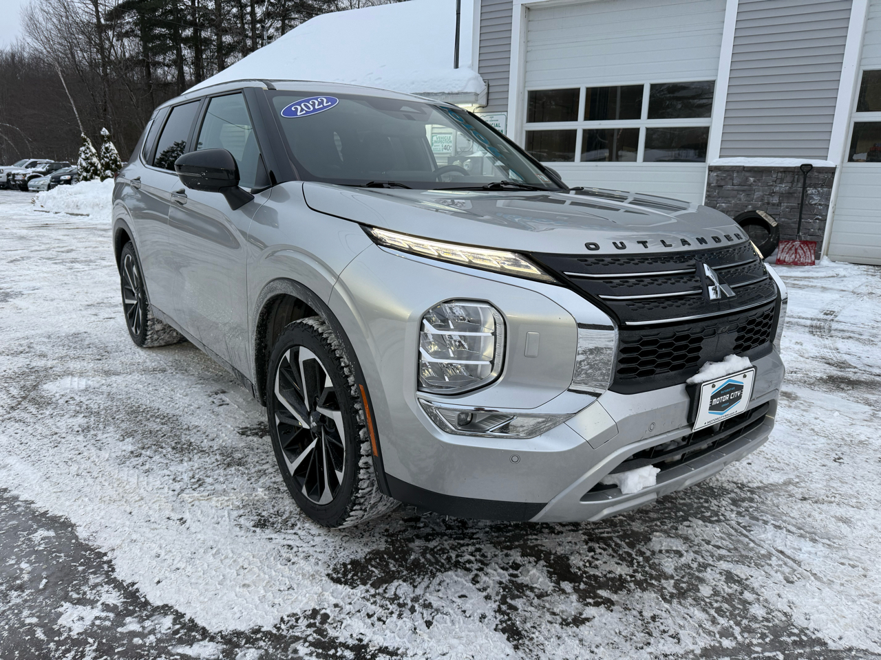 Mitsubishi Outlander SE 4WD 2022