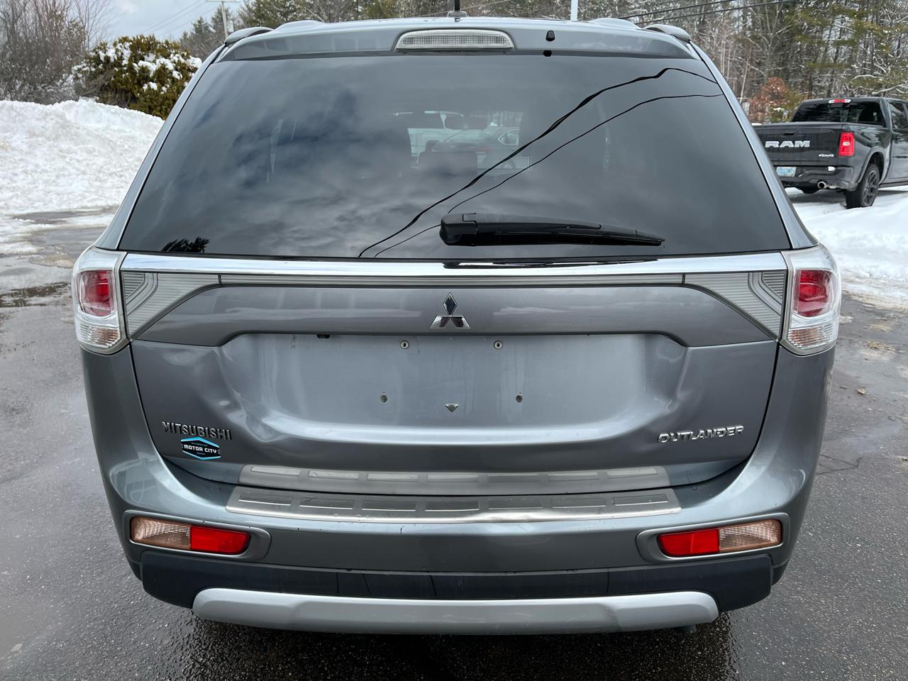 Mitsubishi Outlander SE S-AWC 2015