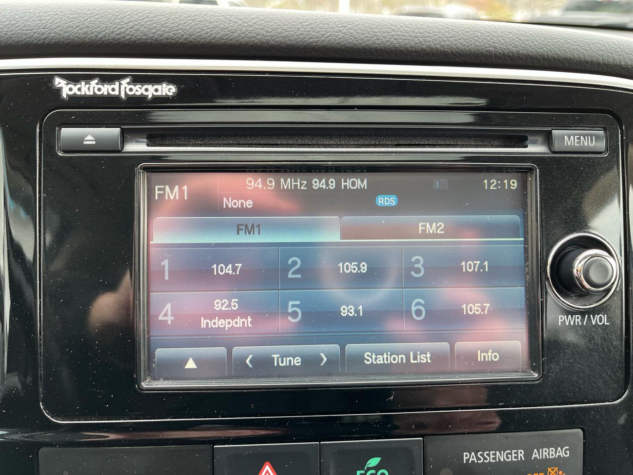 Mitsubishi Outlander SE S-AWC 2015