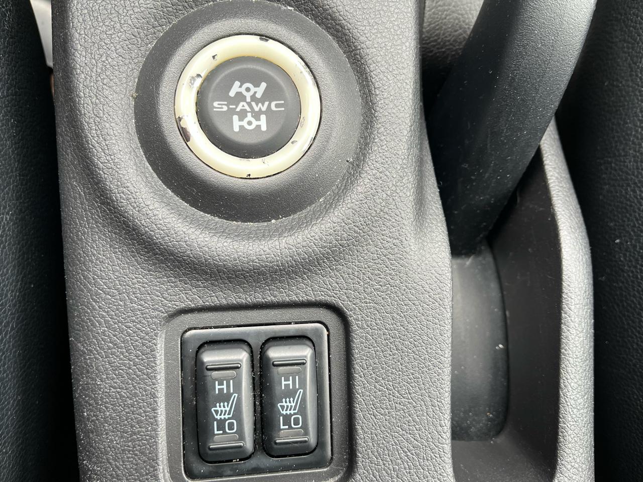 Mitsubishi Outlander SE S-AWC 2015