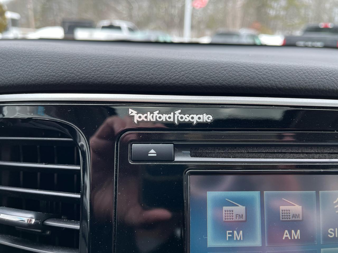 Mitsubishi Outlander SE S-AWC 2015