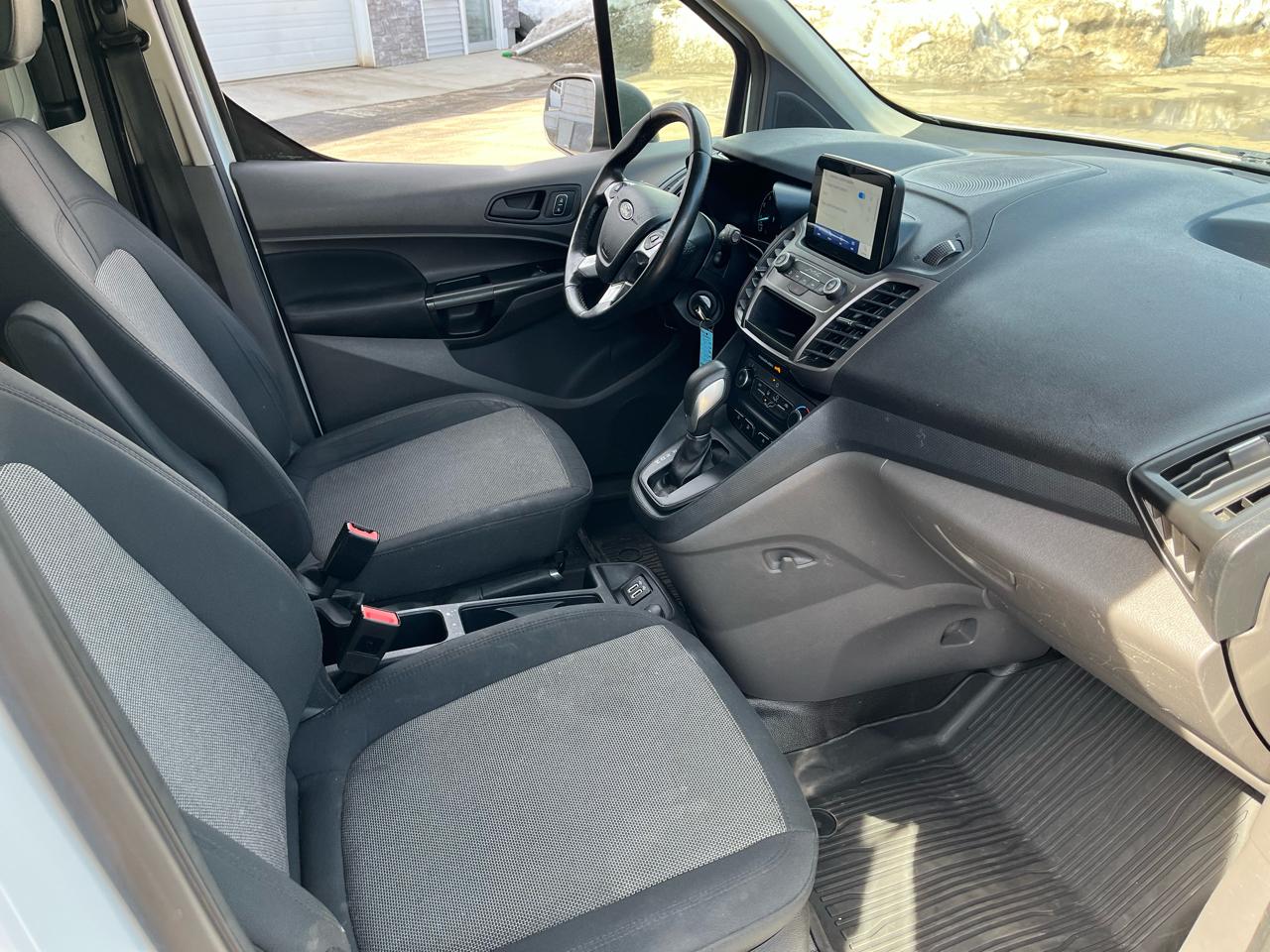 Ford Transit Connect Cargo Van XL LWB w/Rear Liftgate 2020