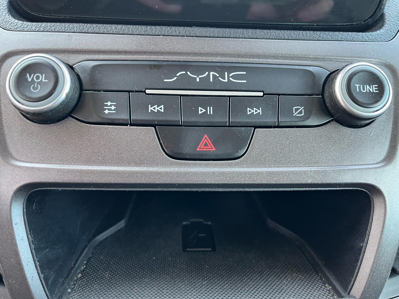 Ford Transit Connect Cargo Van XL LWB w/Rear Liftgate 2020