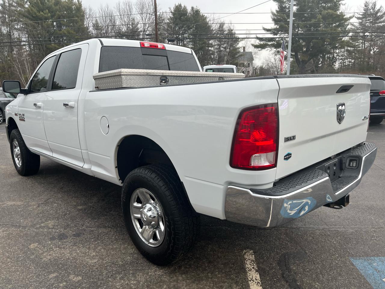 RAM 2500 SLT Crew Cab SWB 4WD 2017