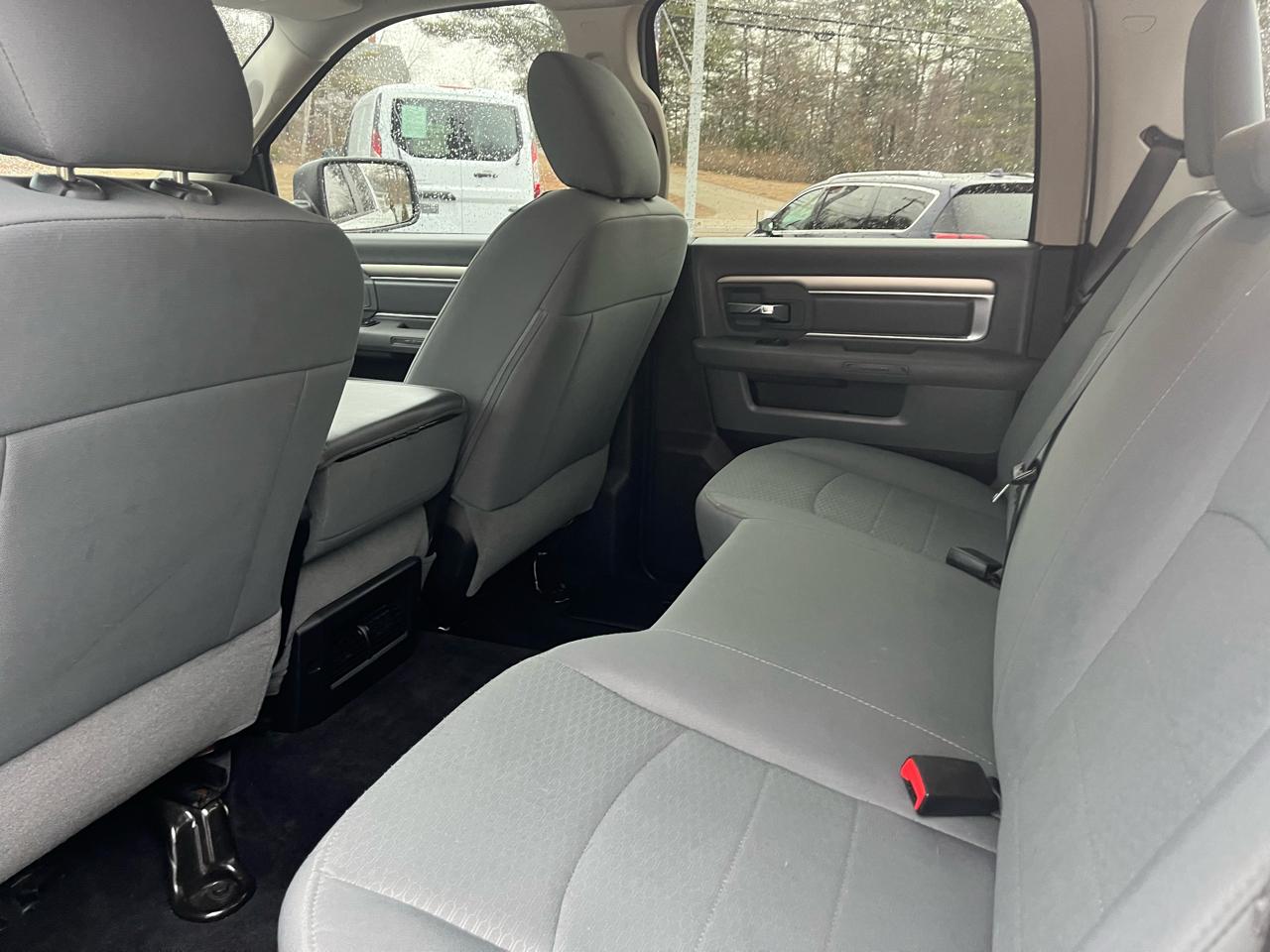 RAM 2500 SLT Crew Cab SWB 4WD 2017