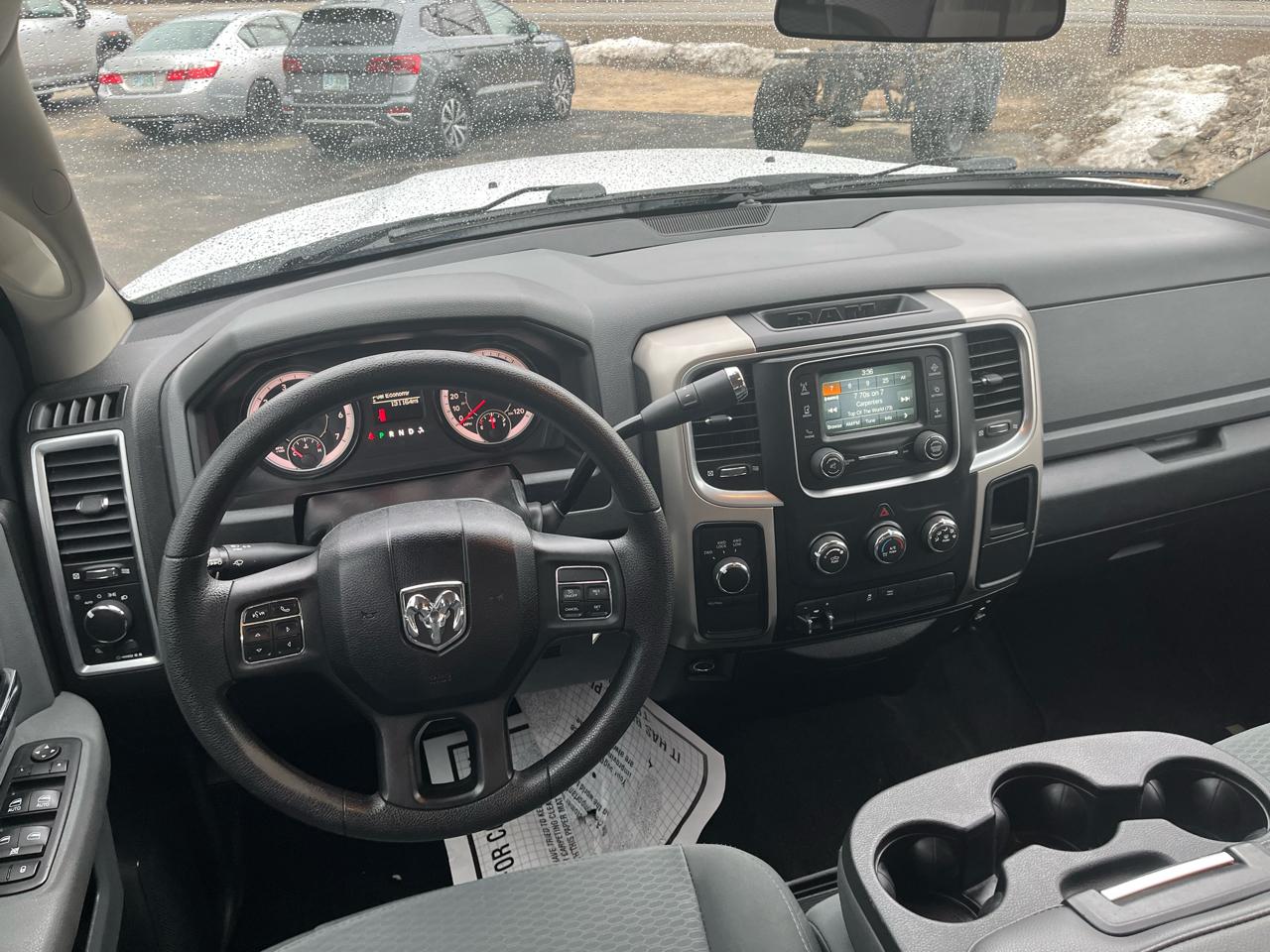 RAM 2500 SLT Crew Cab SWB 4WD 2017