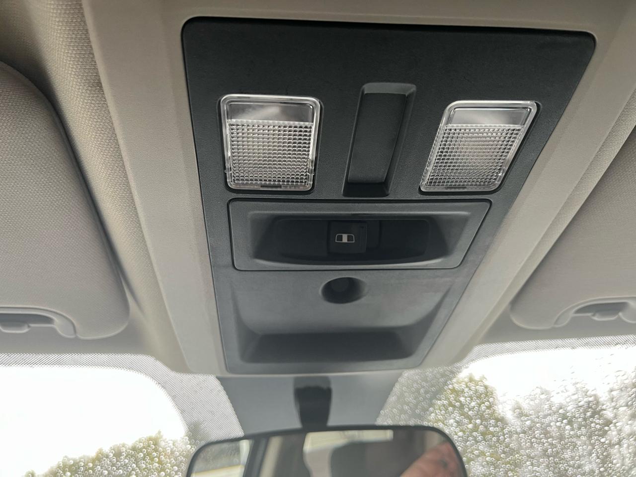 RAM 2500 SLT Crew Cab SWB 4WD 2017