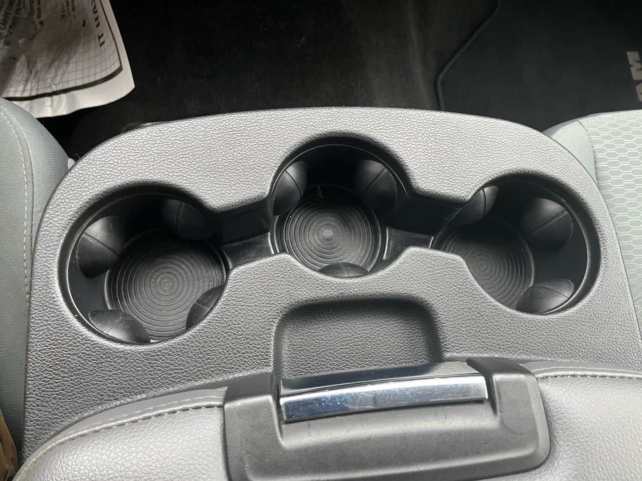 RAM 2500 SLT Crew Cab SWB 4WD 2017