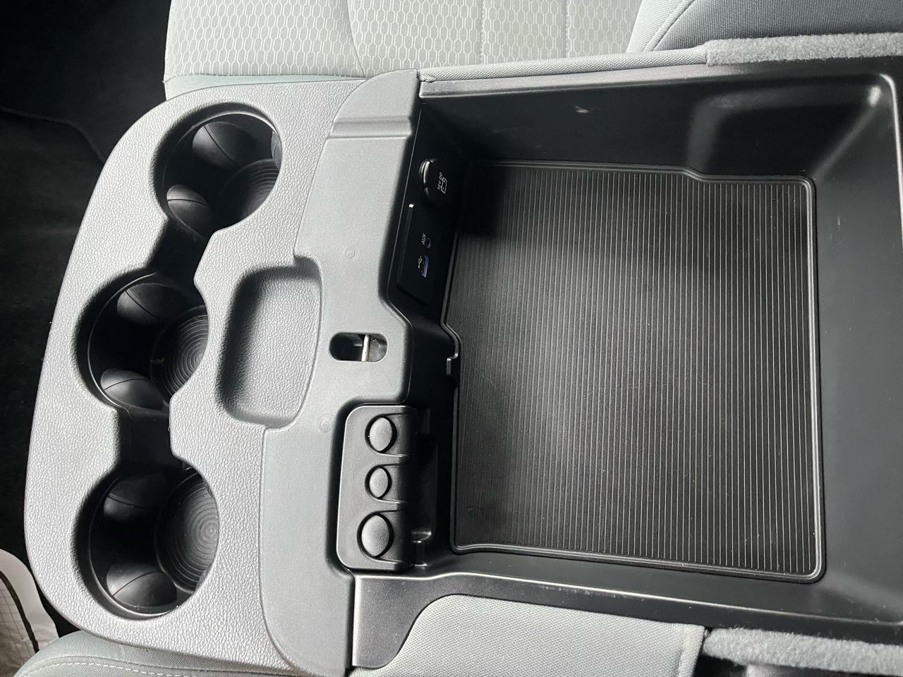 RAM 2500 SLT Crew Cab SWB 4WD 2017