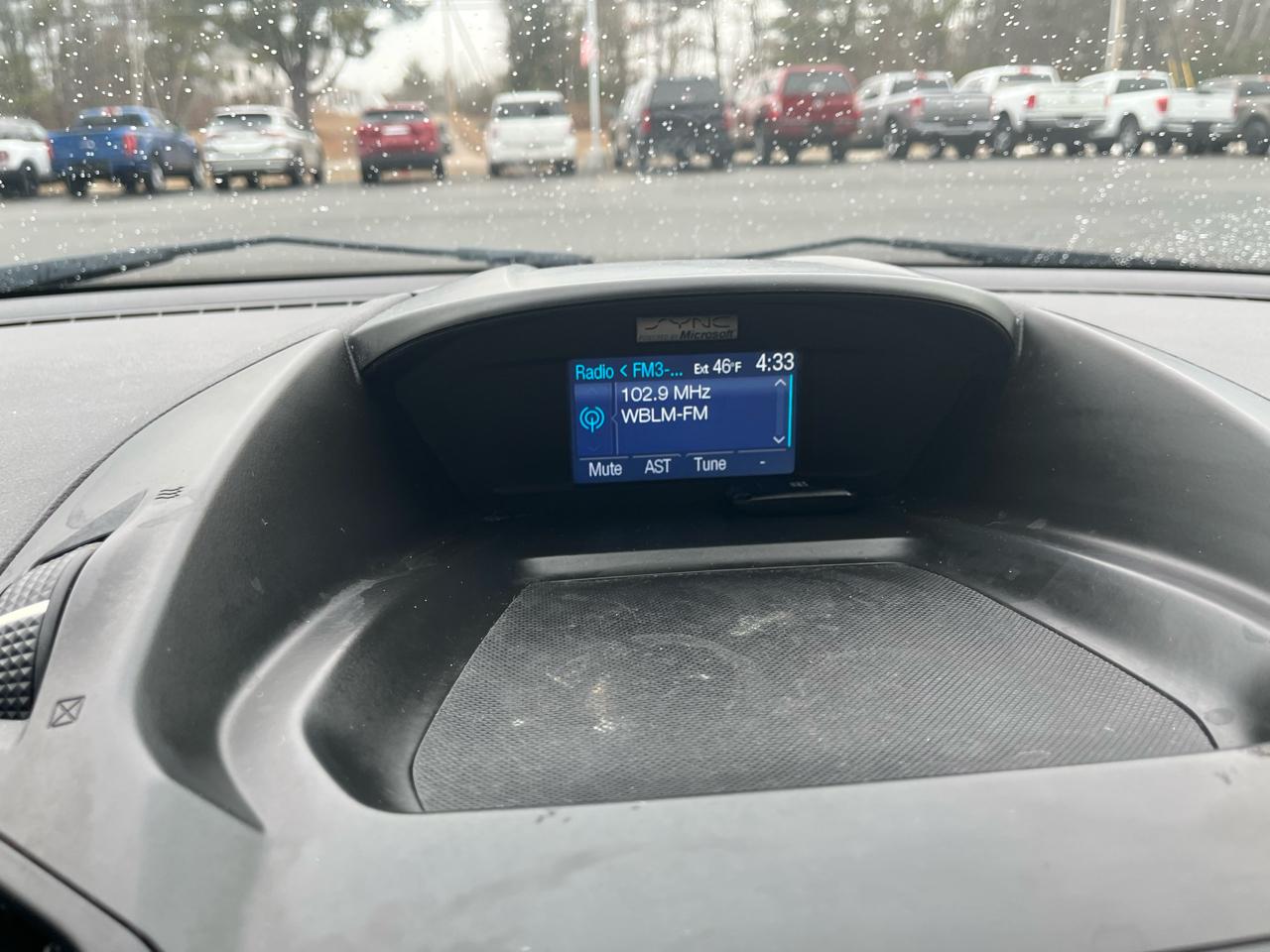 Ford Escape S FWD 2014