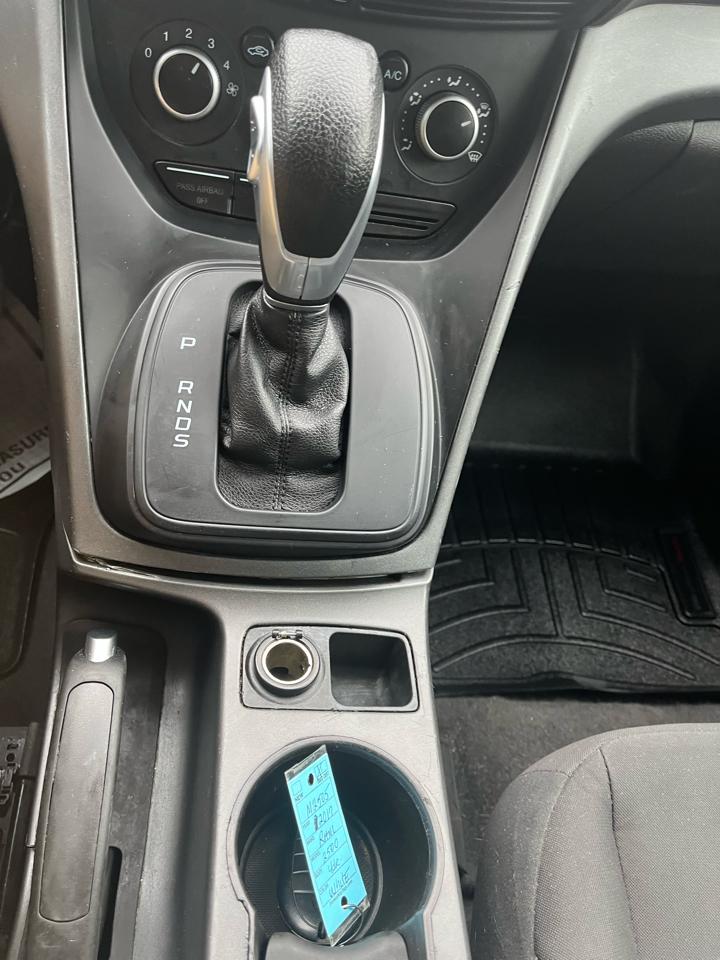 Ford Escape S FWD 2014