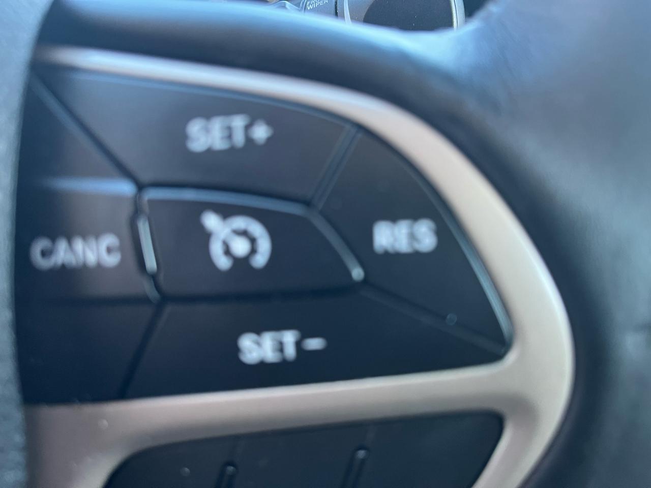 Jeep Cherokee Sport 4WD 2014