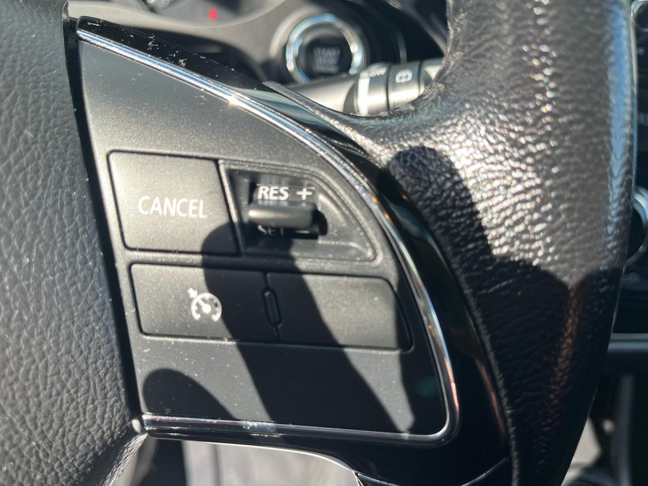 Mitsubishi Outlander SE AWD 2016