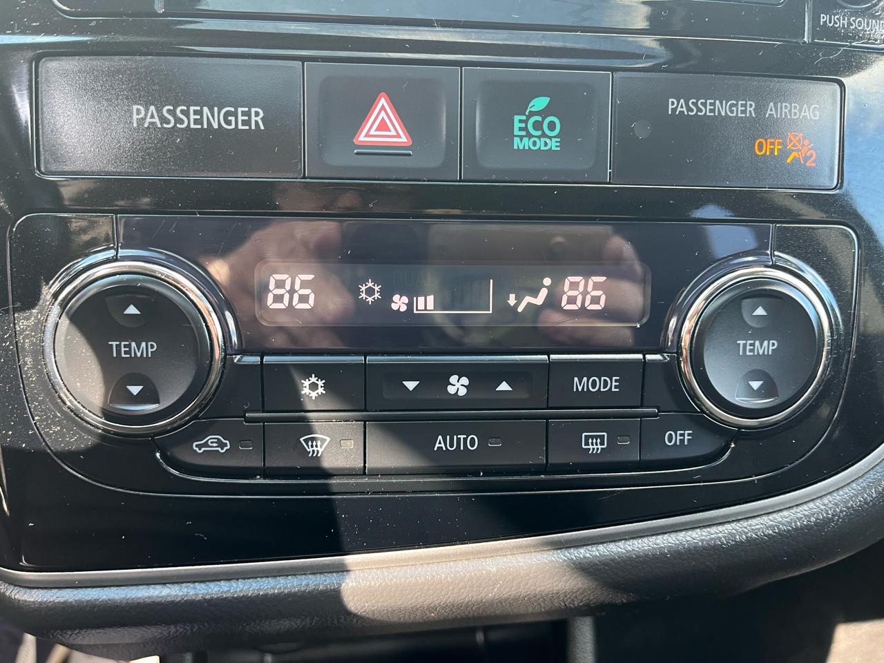 Mitsubishi Outlander SE AWD 2016