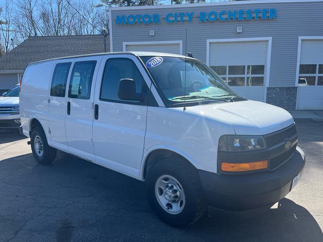 White 2018 Chevrolet Express Cargo 2500 RWD Van Rear-Wheel Drive Automatic