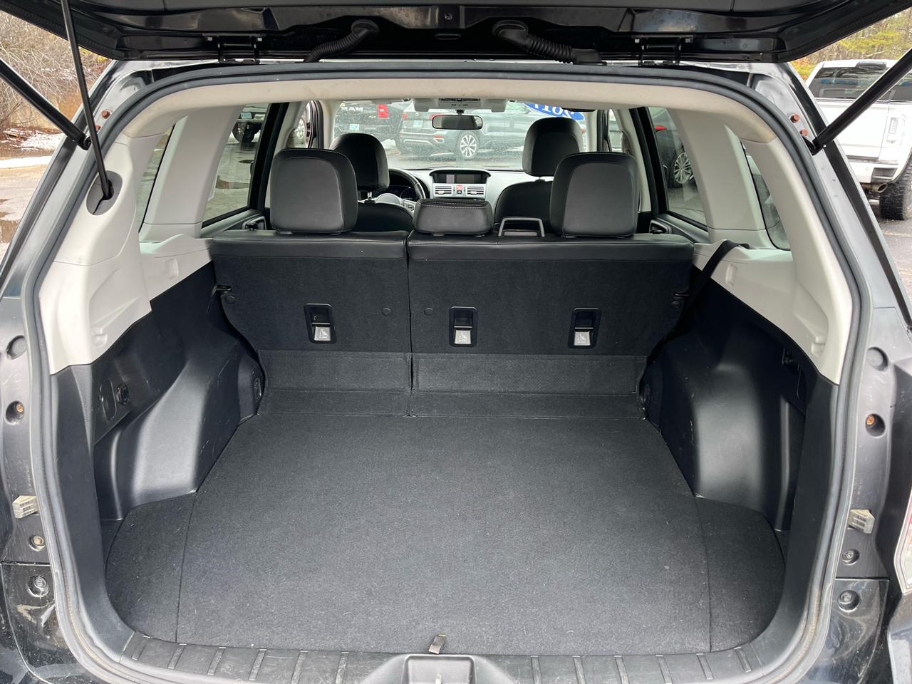 Subaru Forester 2.5i Touring 2017